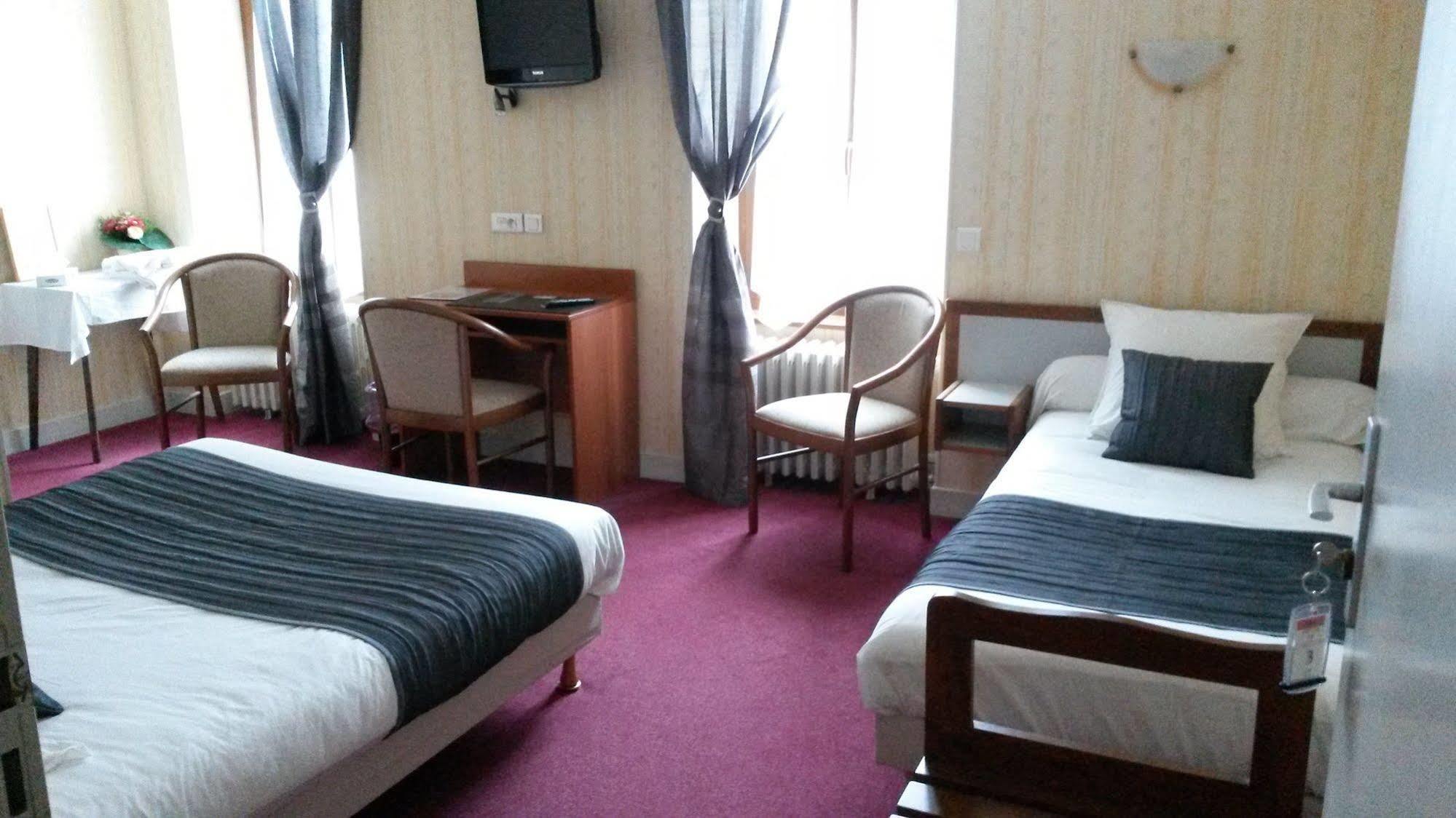 Hotel De L'Agriculture 데사이즈 외부 사진