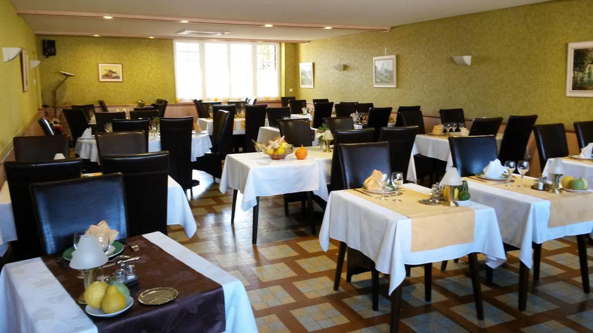 Hotel De L'Agriculture 데사이즈 외부 사진